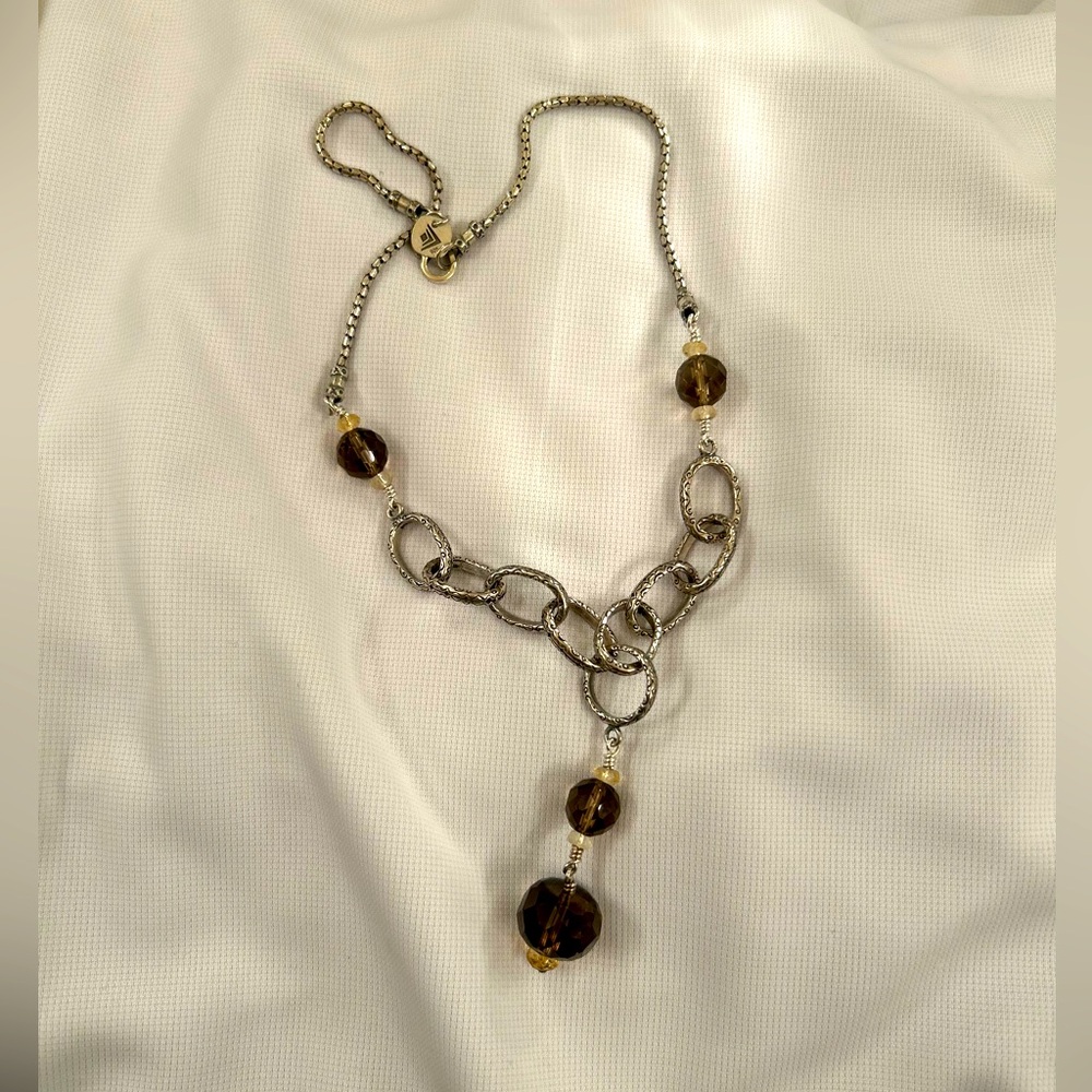 Beautifully detailed rare retired Silpada Necklace